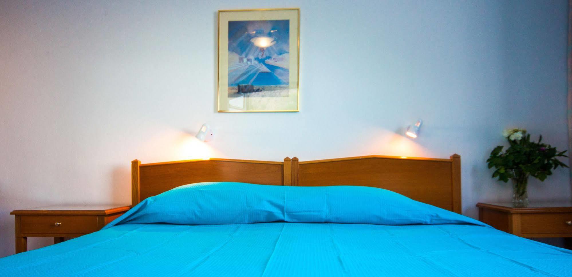 Irini'S Rooms Fteoura Kamári Eksteriør bilde
